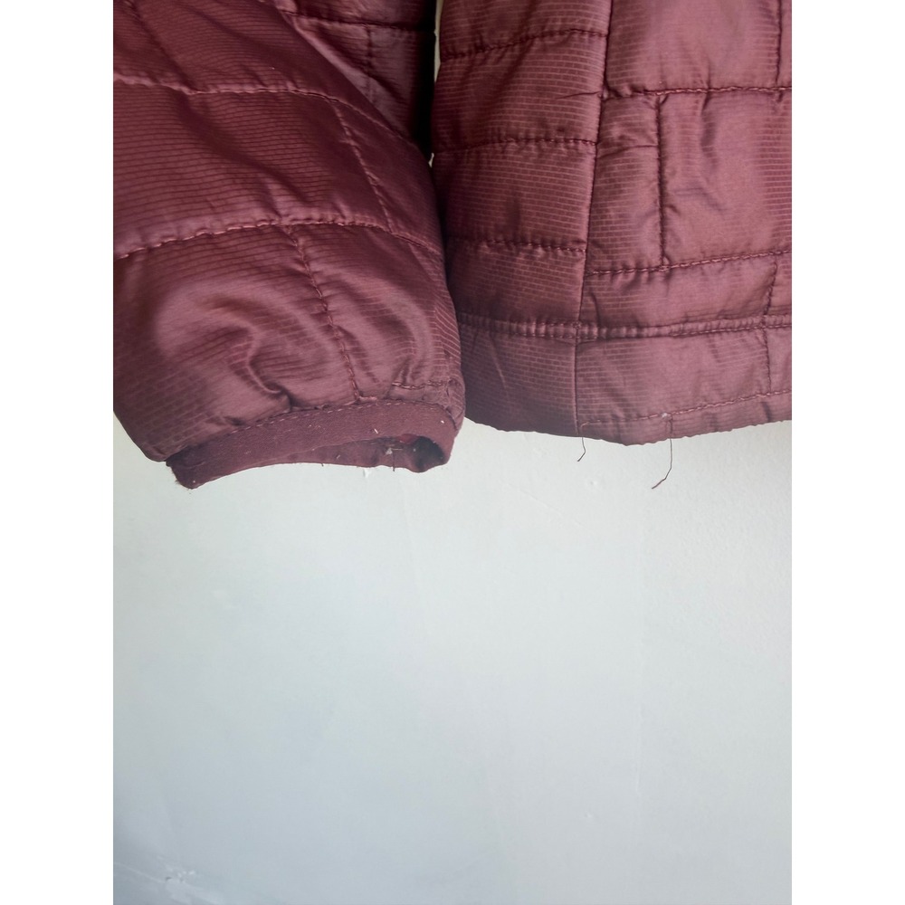 Patagonia Nano Puff Jacket Womens Gorpcore Medium Burgundy Red Quilted Insulated - Picture 10 of 11